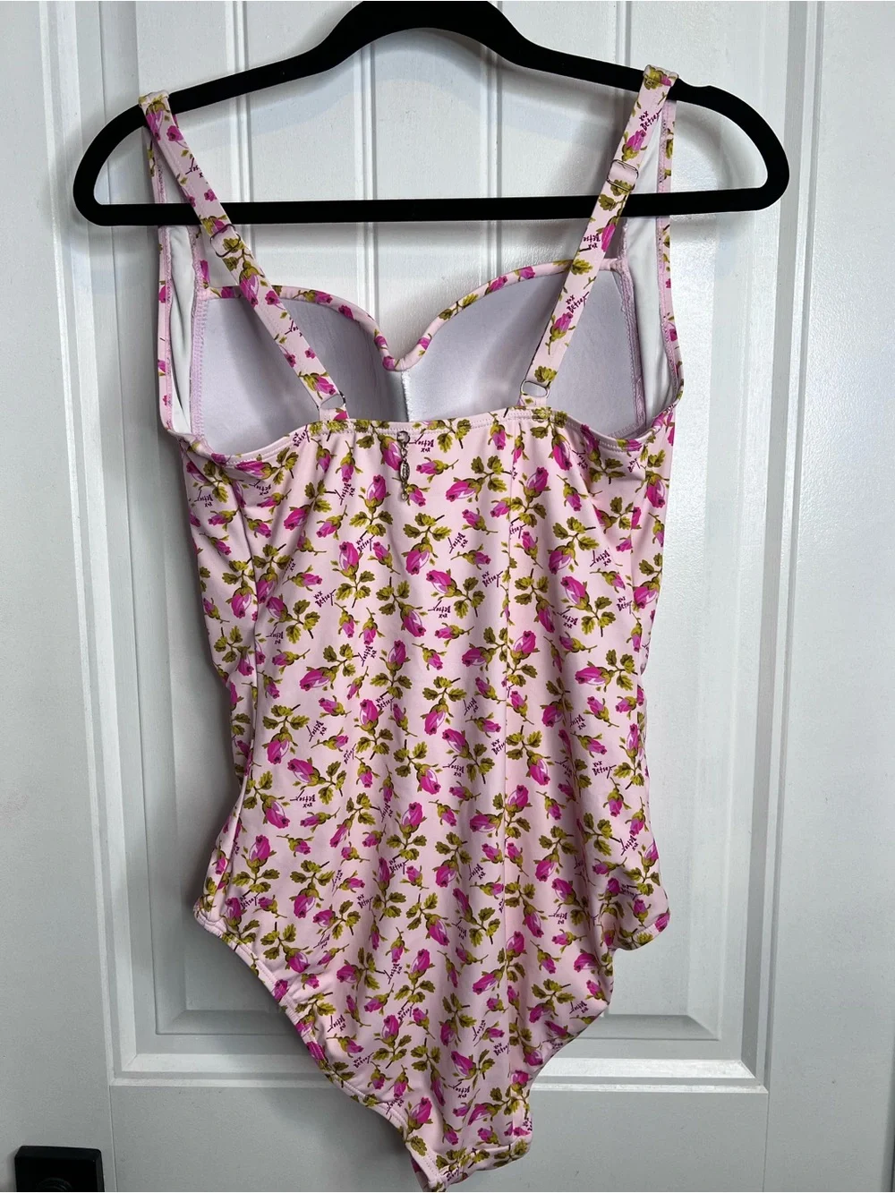 Betsey Johnson Pink Rose Buds‎ Floral Shirred One-Piece Swimsuit. Size Large.